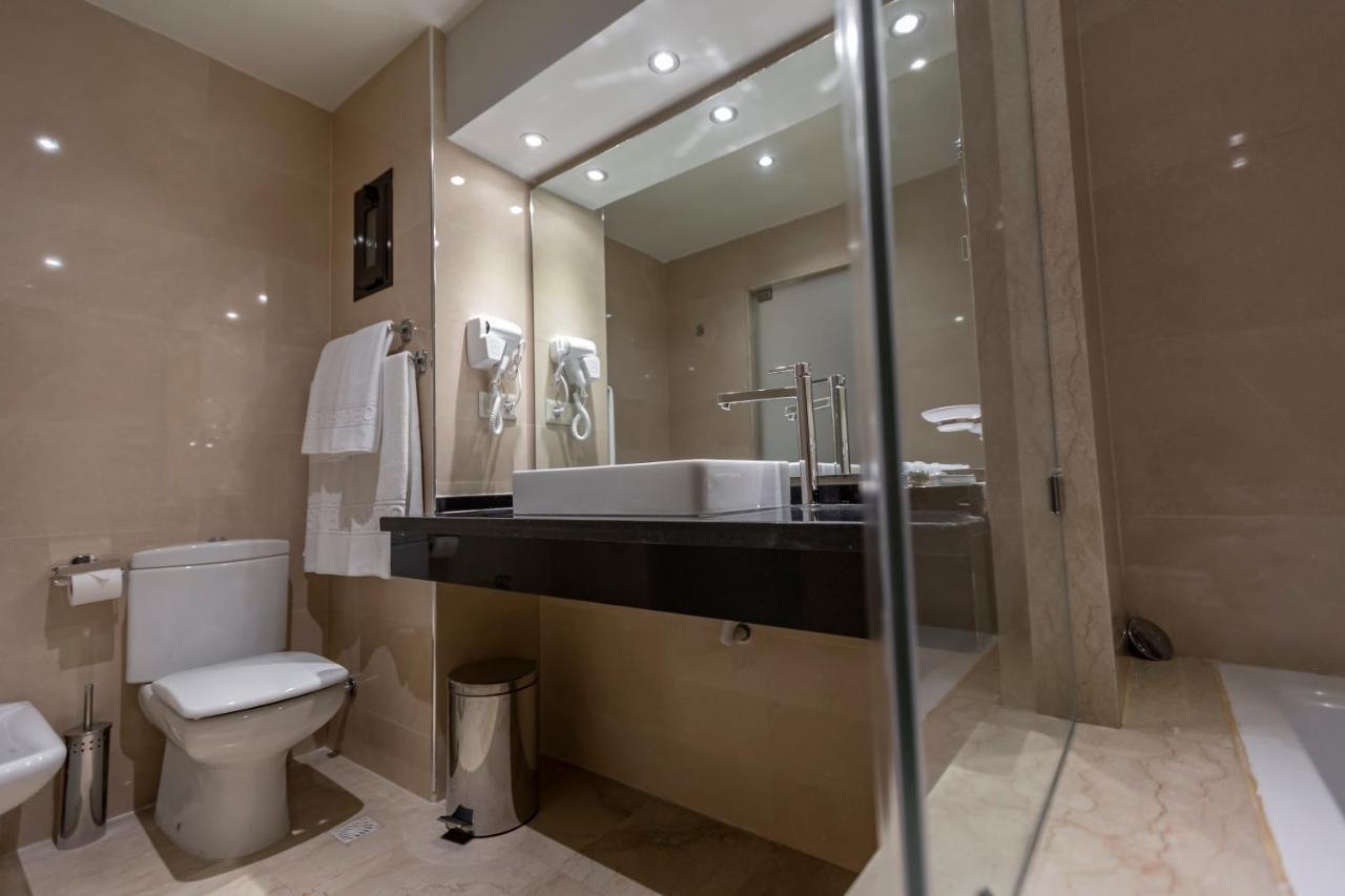 Hotel Omeya Мартиль Экстерьер фото